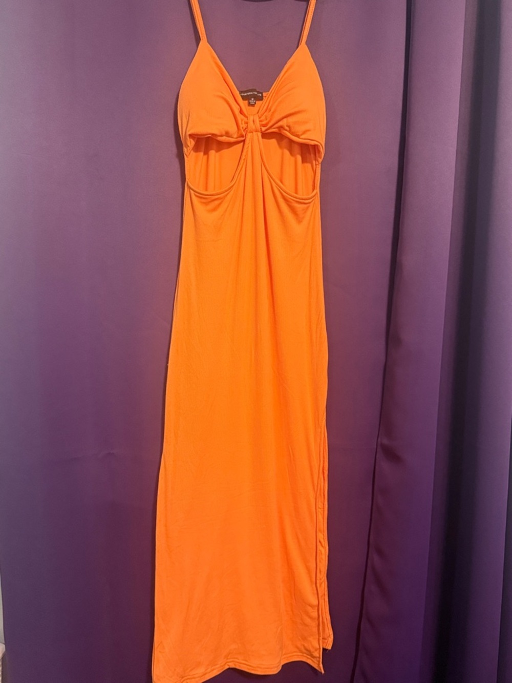 Women's Orange Spaghetti-Strap Maxi Dress – Sleek Summer Style
